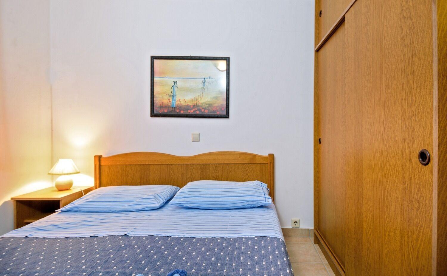 Apartments Bisernica-With Pool Ražanj Exteriör bild