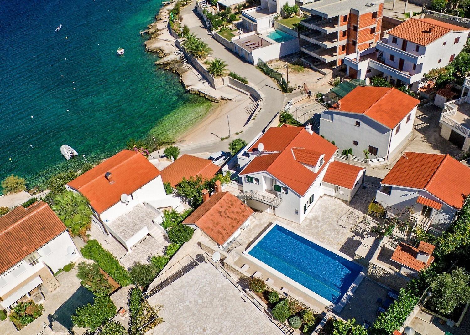 Apartments Bisernica-With Pool Ražanj Exteriör bild