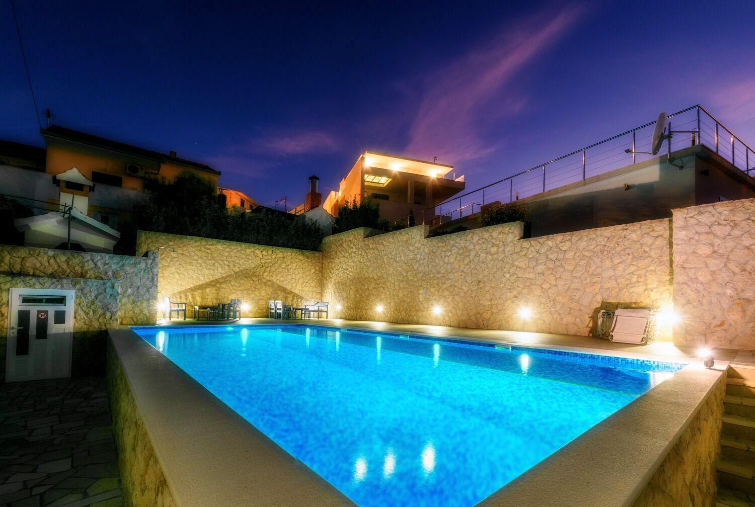 Apartments Bisernica-With Pool Ražanj Exteriör bild